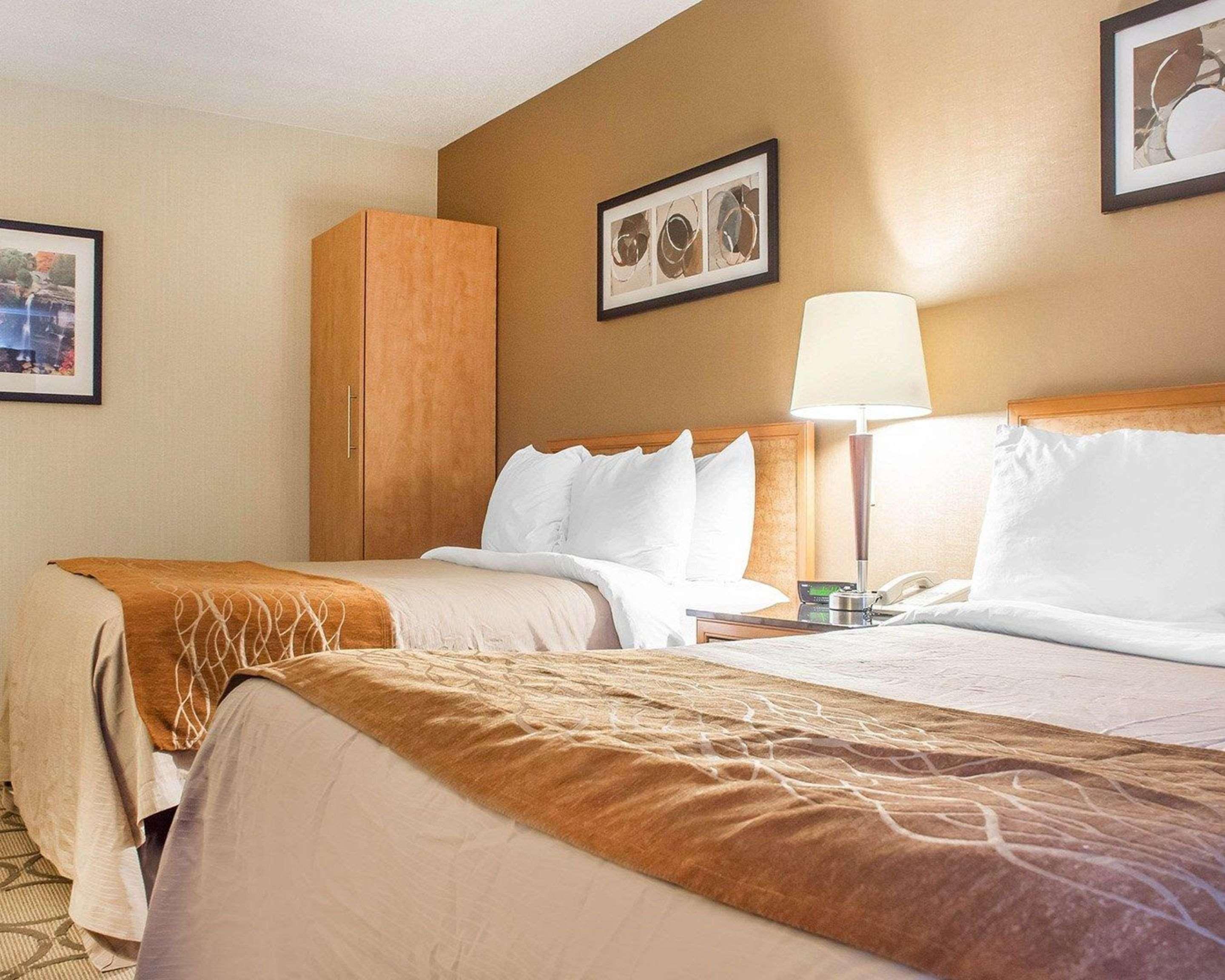 Comfort Inn Hamilton Exterior photo