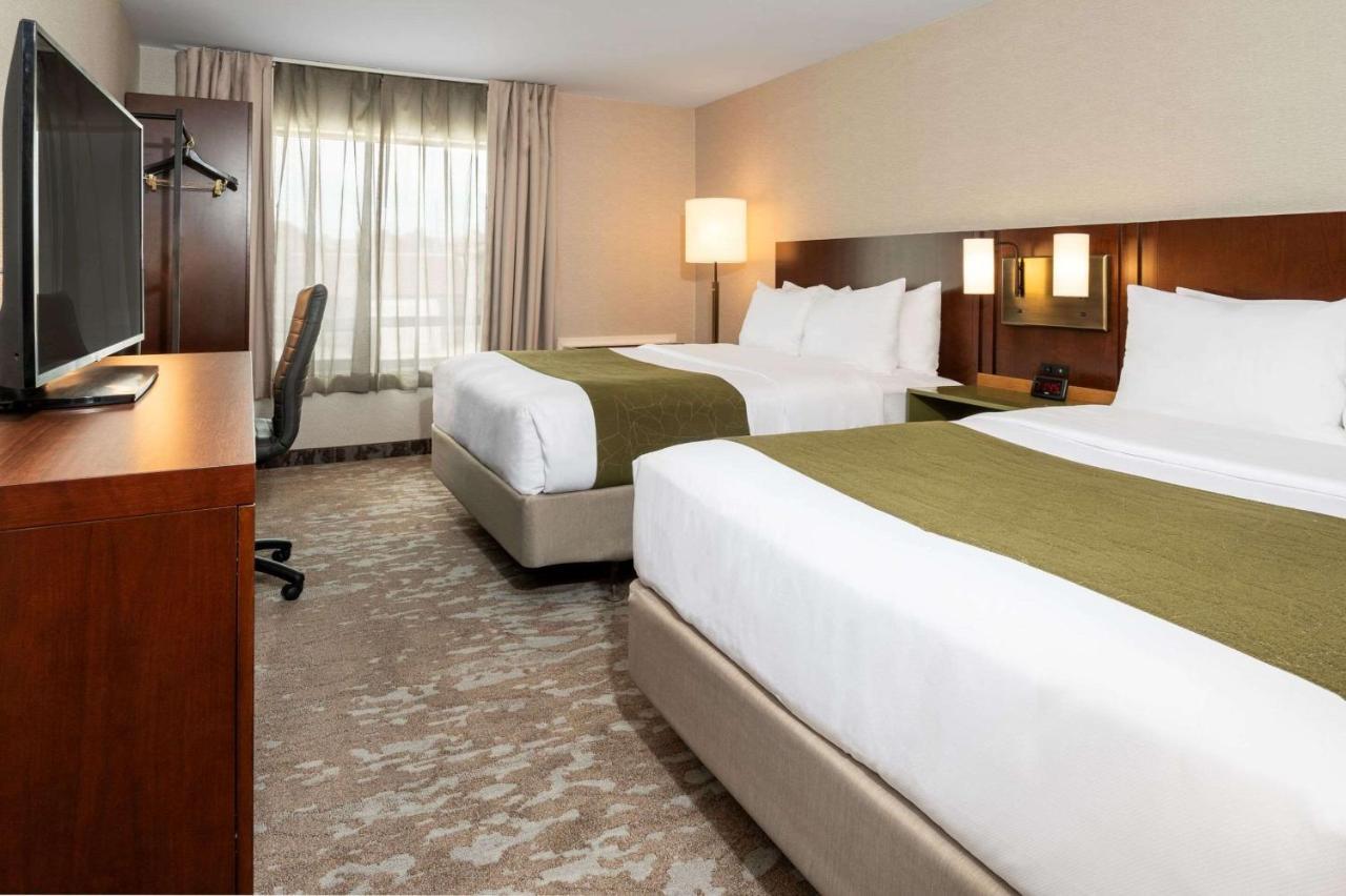 Comfort Inn Hamilton Exterior photo